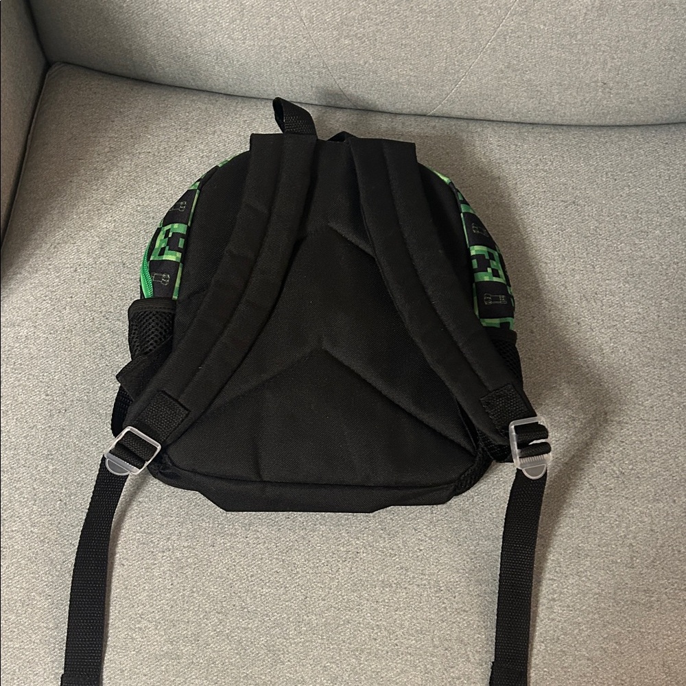 Minecraft Backpack Mini - Picture 3 of 4